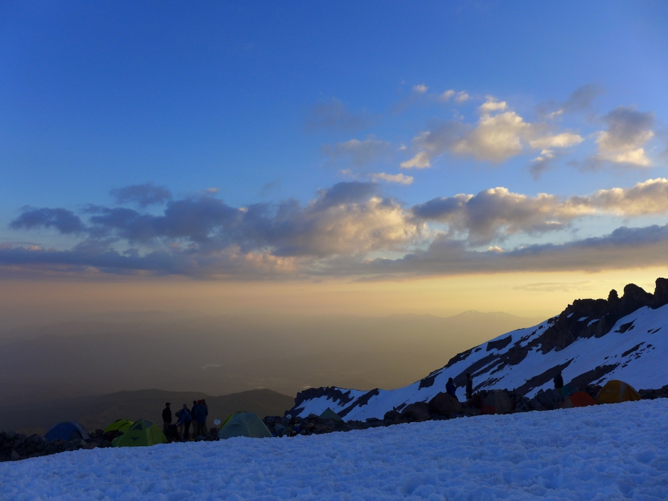 Mount Shasta - Avalanche Gulch - Helen Lake - Sunset
