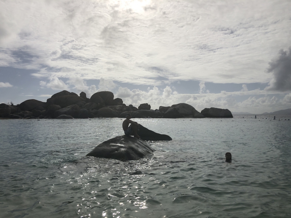 Virgin Gorda, The Baths, Devil's Bay, в воде