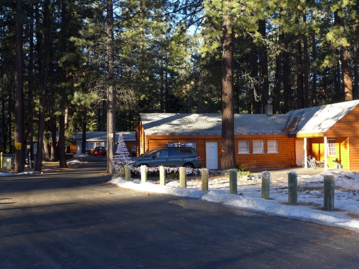 Tahoe Lodge Molel