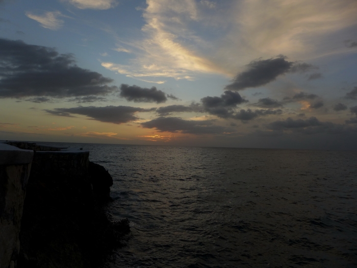 Ямайка (Jamaica). Вечер. Samsara Cliff Resort.
